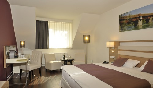 Chambre Double, vue fleuve