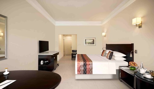 Chambre Premium, 1 lit double, vue piscine (Indulgence)