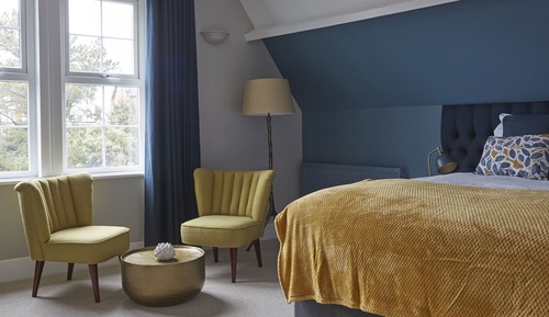 Chambre Deluxe Double ou avec lits jumeaux (Compton Room )
