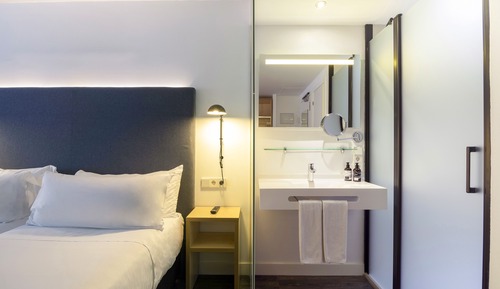 Chambre Double « Premier » (2 Adults + 2 Children)
