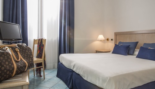Appartement, 1 chambre, coin cuisine, rez-de-chaussée