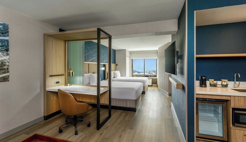 Chambre, 2 lits doubles, vue montagne