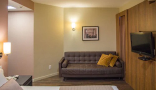Chambre Deluxe, 1 très grand lit et 1 canapé-lit, vue ville