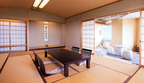Suite Tradition, non-fumeurs (Japanese style- Royal)