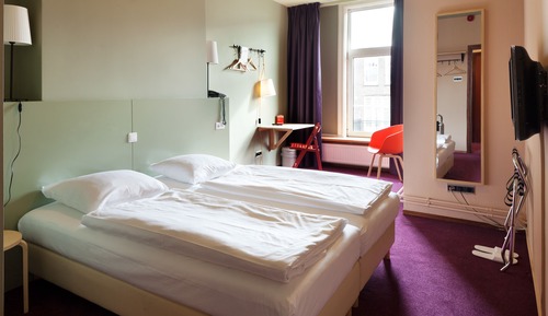 Chambre Standard Double ou avec lits jumeaux