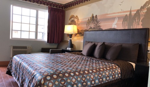 Chambre Standard, 1 très grand lit