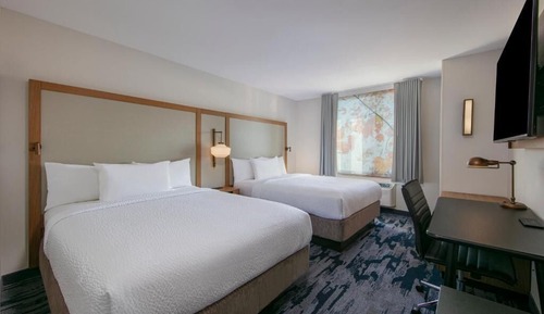Chambre, 2 grands lits