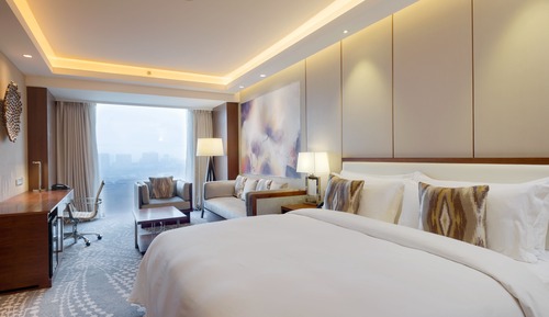 Chambre Premium, 1 très grand lit, vue ville