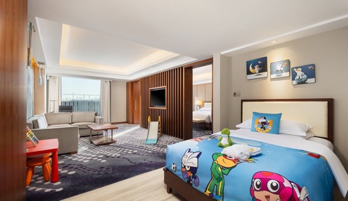 Suite, 2 chambres, accès salon affaires