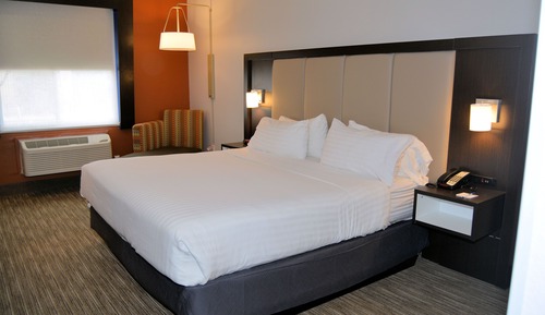 Chambre Standard, 1 très grand lit