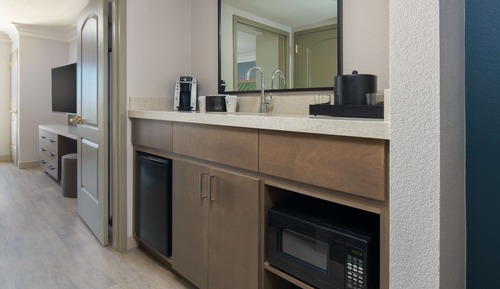 Suite, 2 grands lits, accessible aux personnes à mobilité réduite (2 Room Suite, Hearing)