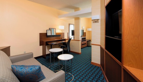 Chambre, 1 très grand lit et 1 canapé-lit, non-fumeurs
