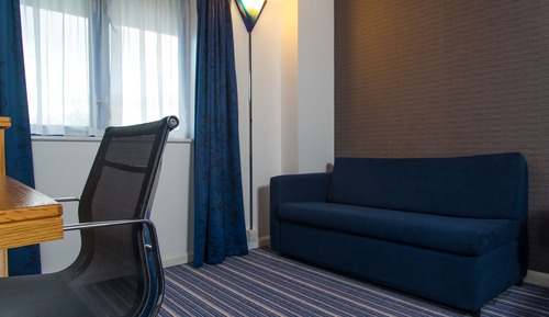 Chambre Standard, 1 lit double et 1 canapé-lit (with Free Hot Breakfast)