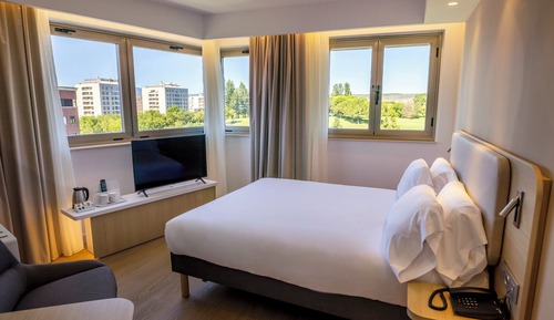 Chambre Standard, 1 grand lit et 1 canapé-lit