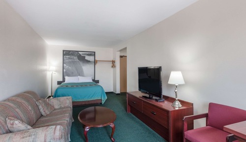 Suite, 1 très grand lit, non-fumeurs (Two-Room Suite)