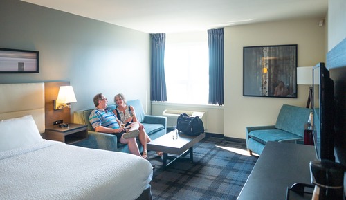 Chambre Deluxe, 1 très grand lit et 1 canapé-lit