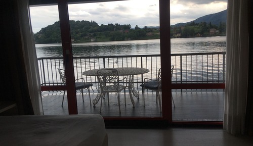Chambre Double ou avec lits jumeaux, vue lac (With lift)
