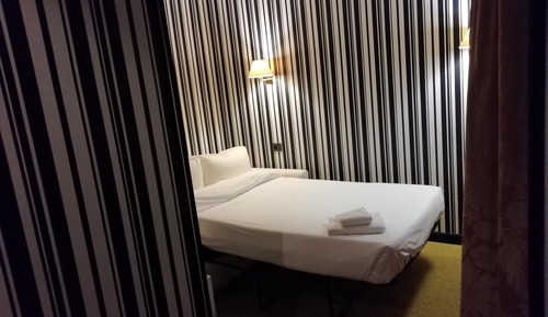 Chambre Familiale