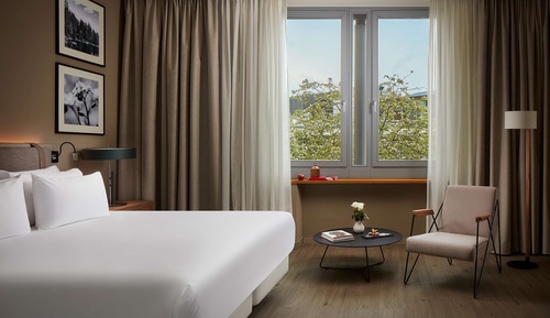 Chambre Premium (Extra Bed 2 Adults + 1 Child)