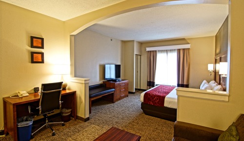 Suite, 1 très grand lit et 1 canapé-lit, non-fumeurs