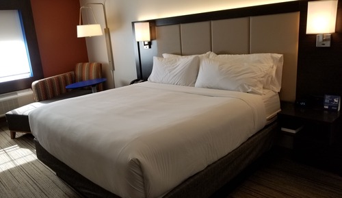 Chambre Standard, 1 très grand lit