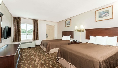 Chambre Double, 2 lits doubles