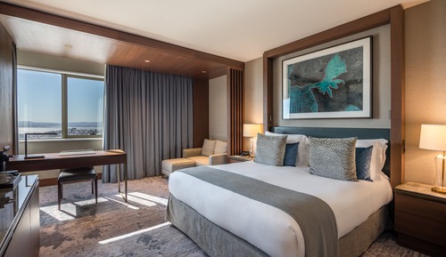 Chambre Classique, 1 grand lit, vue fleuve