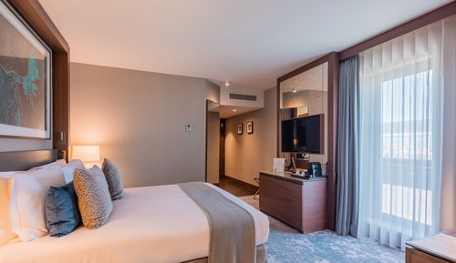 Chambre Classique, 1 grand lit, balcon