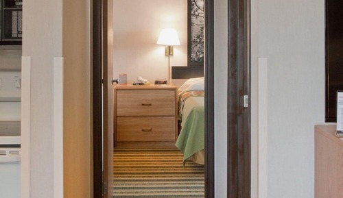 Efficiency, Chambre, 1 très grand lit, non-fumeurs