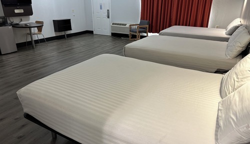 Chambre Standard, plusieurs lits, non-fumeurs
