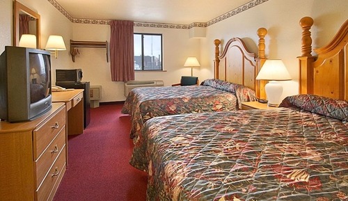 Chambre Standard, 2 grands lits