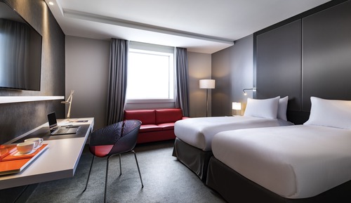 Chambre Supérieure, 2 lits une place, avec vue (Defense view)