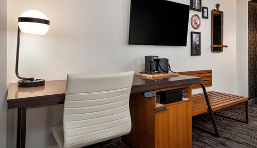 Chambre, 2 grands lits (Mobility/Hearing Access, Roll-In Shwr)
