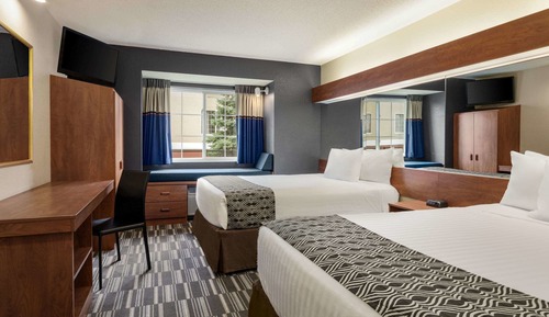 Chambre Standard, 2 grands lits