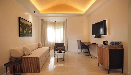 Suite Premium, 1 très grand lit, non-fumeurs (Separate Living Room;with Sofabed)