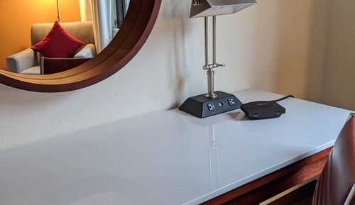 Chambre, 1 très grand lit, non-fumeurs (Hearing Accessible)