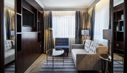 Suite Junior, 1 très grand lit (Additional Living Area)