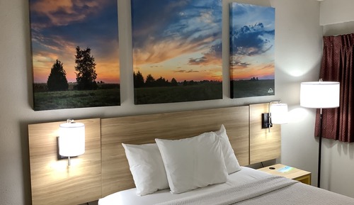 Chambre, 1 grand lit, accessible aux personnes à mobilité réduite