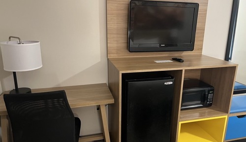 Chambre Standard, 1 très grand lit, accessible aux personnes à mobilité réduite