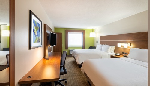 Chambre Standard, 2 grands lits
