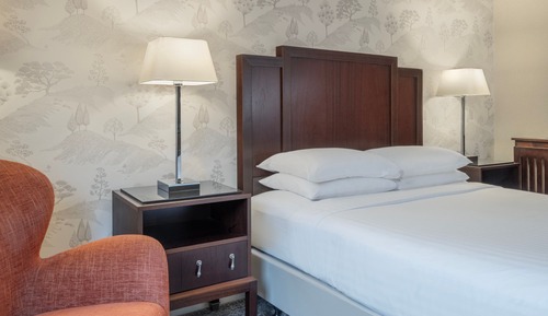 Chambre Supérieure, 1 très grand lit