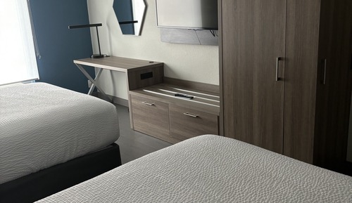 Chambre Standard, 2 grands lits