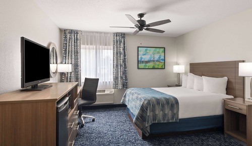 Chambre Standard, 1 grand lit, accessible aux personnes à mobilité réduite