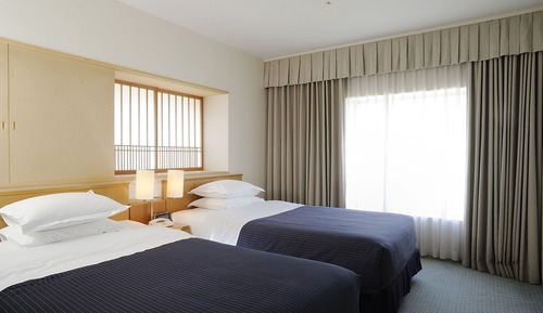 Chambre Tradition, non-fumeurs (2 Single and 3 Japanese Futon)