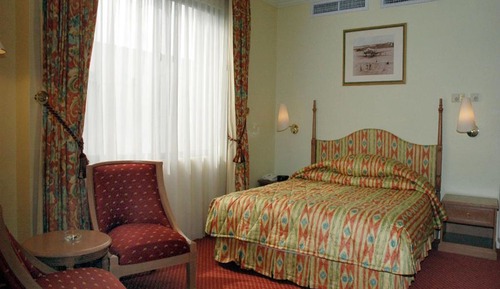 Chambre Supérieure, 1 grand lit