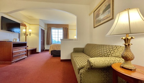 Suite, 1 très grand lit, fumeurs
