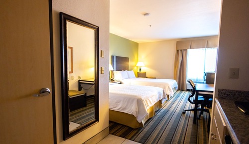Chambre Standard, 2 grands lits