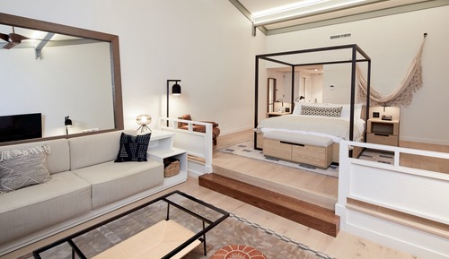 Chambre, 1 très grand lit et 1 canapé-lit, non-fumeurs, patio