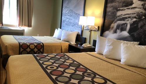 Chambre Standard, 2 grands lits