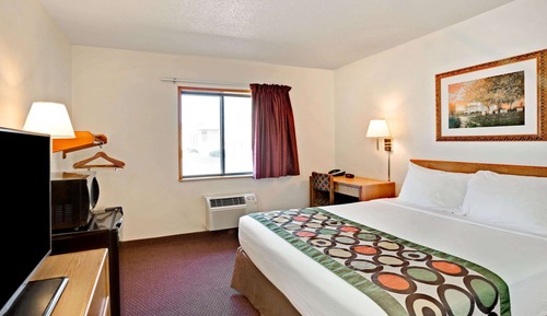 Chambre, 1 grand lit, accessible aux personnes à mobilité réduite (Mobility Bathtub w/Grab bars)